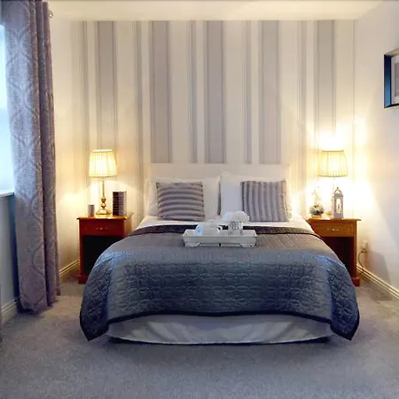 Woodfield House Hotel