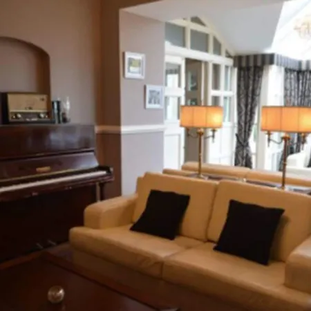 Woodfield House Hotel 3*