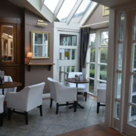 Hotel Woodfield House 3*