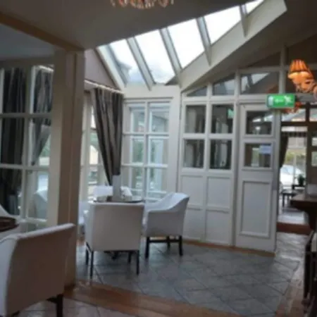 Woodfield House 3* Лимерик