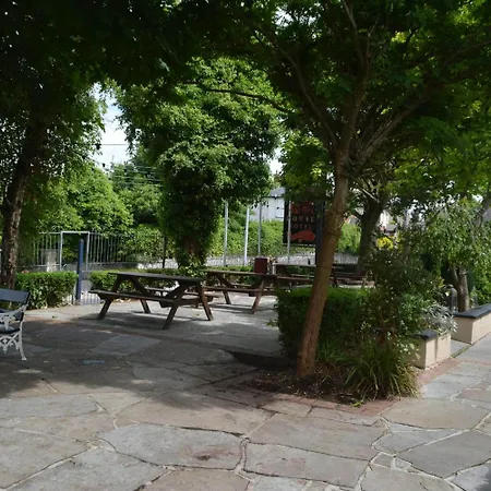 Отель Woodfield House Лимерик