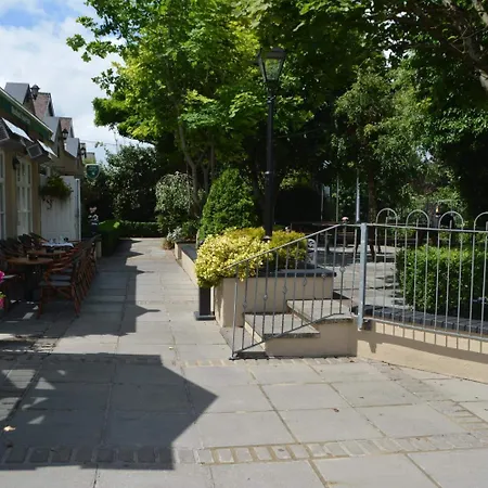 Woodfield House Hotel