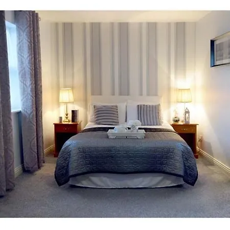 Hotel Woodfield House 3*