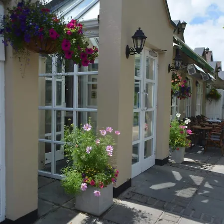 Woodfield House Hotel