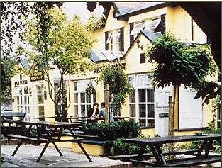 Отель Woodfield House 3*