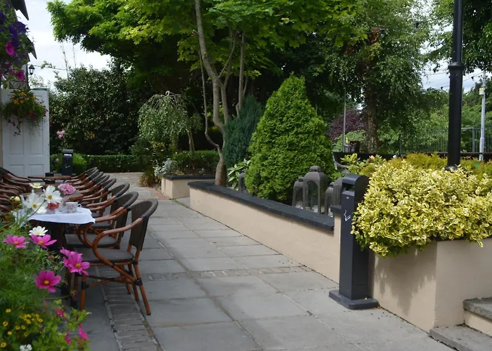 Woodfield House Hotel 3*